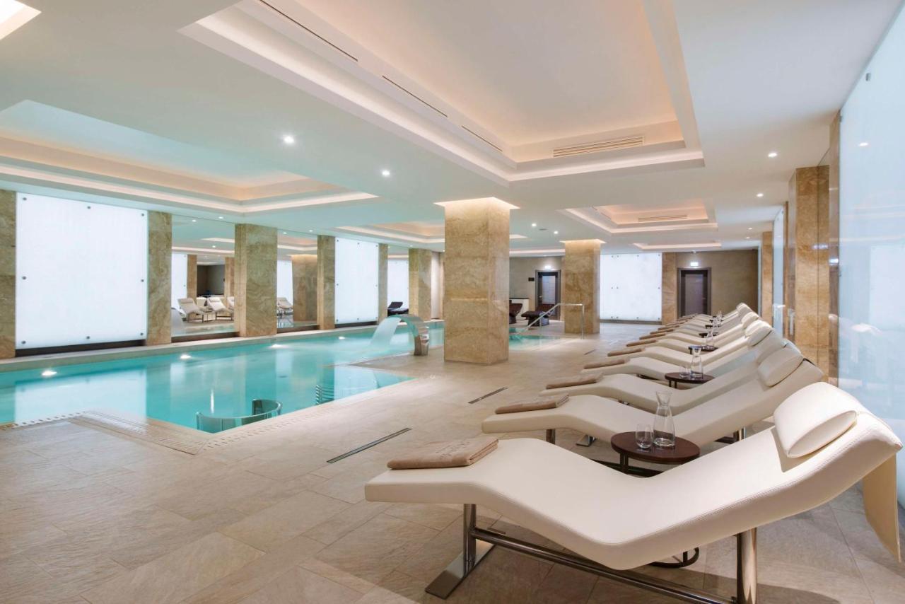 Grand Hotel Kempinski Riga Exterior foto The spa at The Dorchester