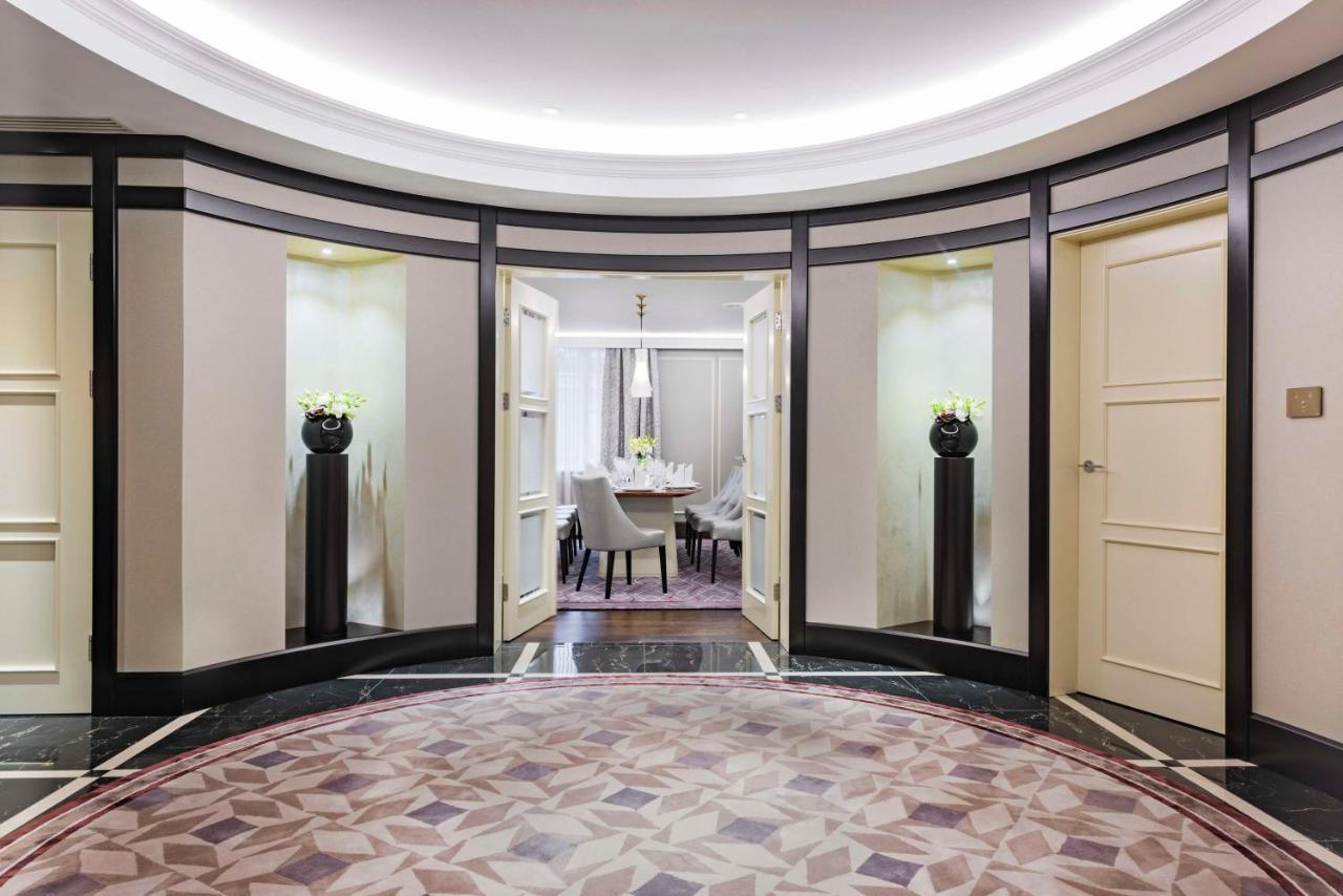 Grand Hotel Kempinski Riga Exterior foto Interior of the hotel