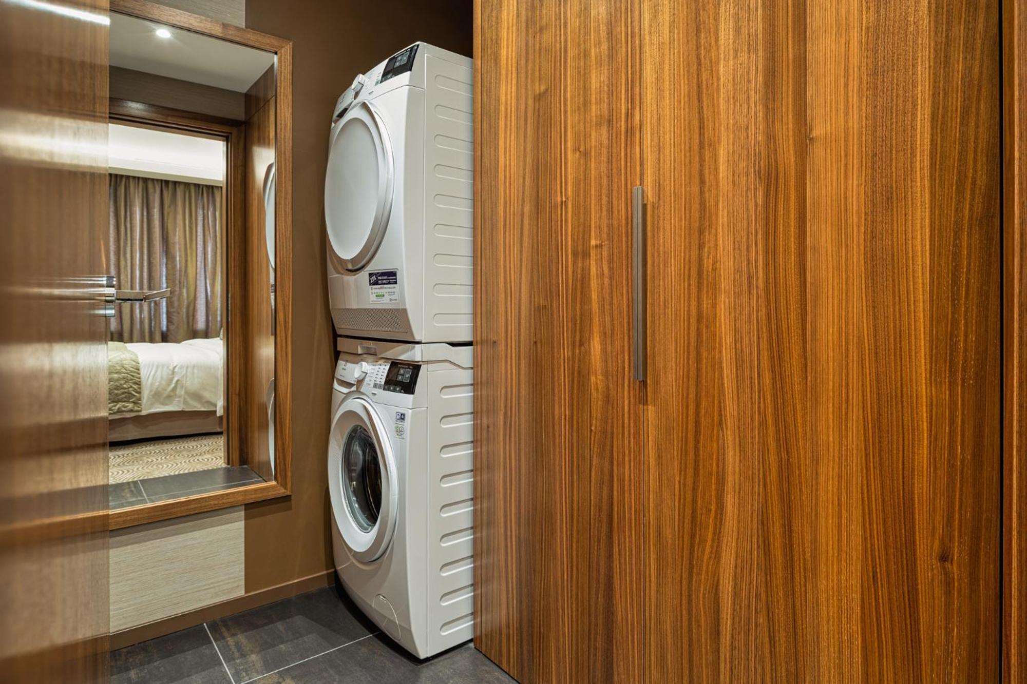 Grand Hotel Kempinski Riga Quarto foto A laundry room
